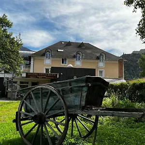 De La Gare Hotel